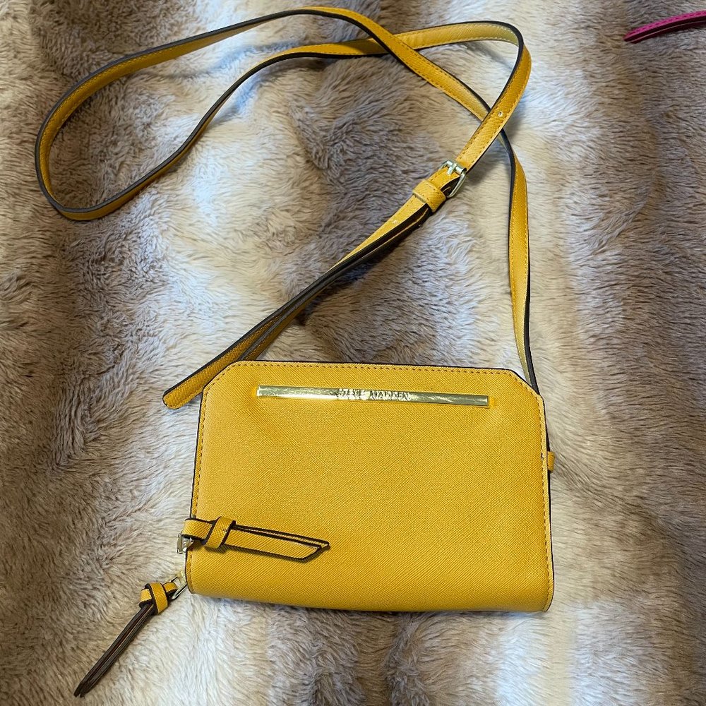 Steve Madden Wallet Crossbody